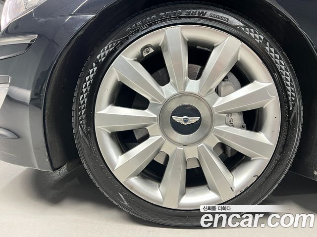 Hyundai Genesis 2012 — photo 5