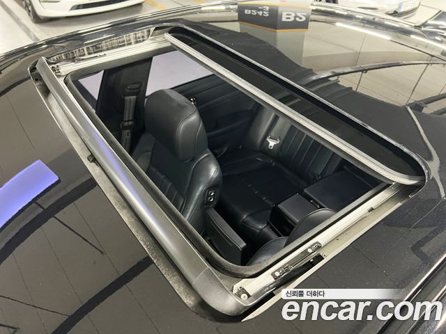 Hyundai Genesis 2012 — photo 16