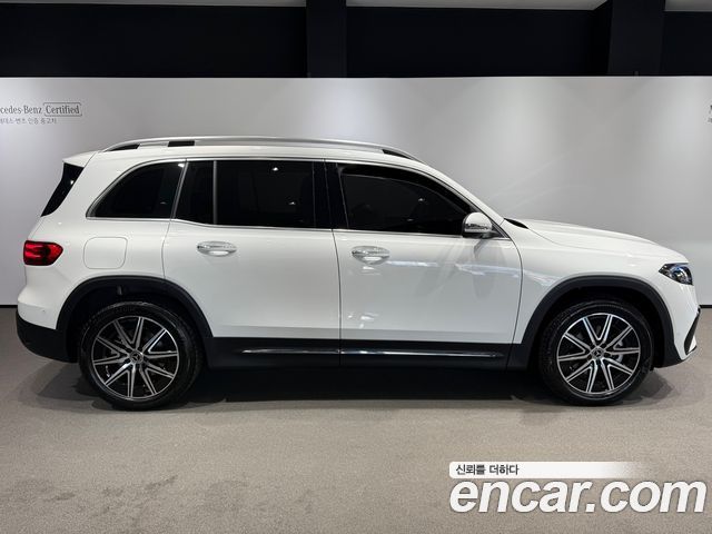 Mercedes-Benz EQB 2026 — photo 13