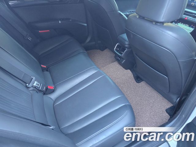 Hyundai Grandeur 2023 — photo 13