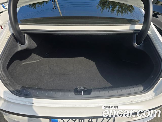 Hyundai Grandeur 2023 — photo 16