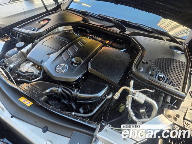 Mercedes-Benz E-Class 2021 — photo 6
