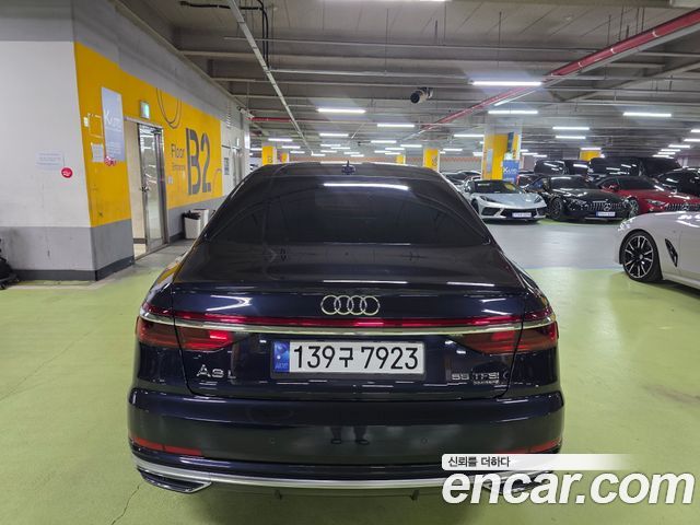 Audi A8 2020 — photo 5