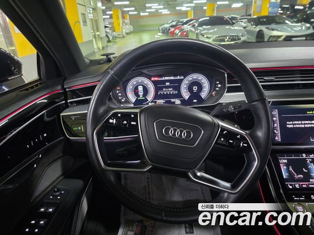 Audi A8 2020 — photo 8