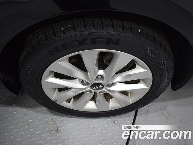 Kia K5 2016 — photo 5