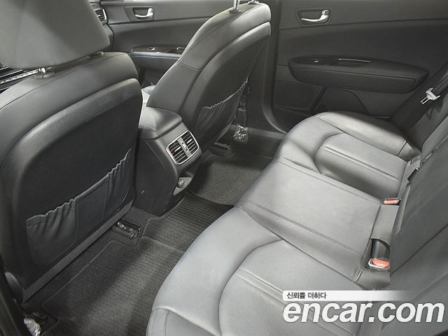 Kia K5 2016 — photo 6