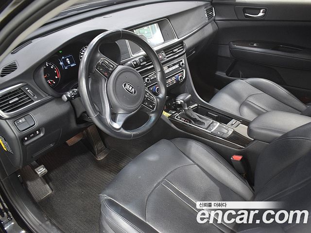 Kia K5 2016 — photo 7