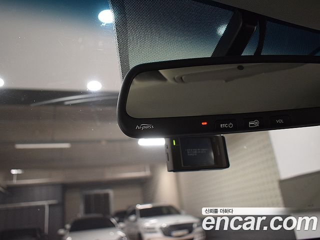 Kia K5 2016 — photo 12