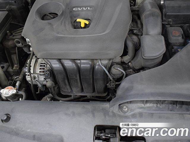 Kia K5 2016 — photo 17