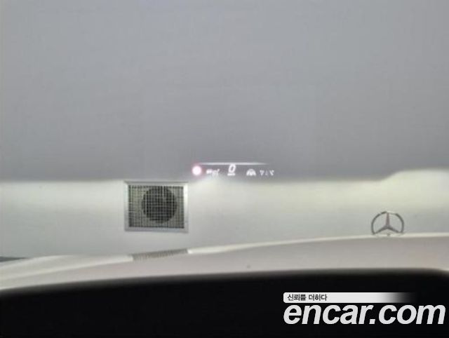 Mercedes-Benz S-Class 2022 — photo 13