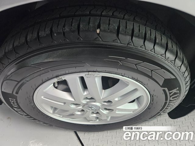 Hyundai Starex 2019 — photo 18
