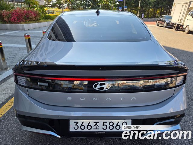 Hyundai Sonata 2025 — photo 4