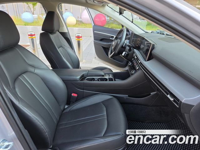 Hyundai Sonata 2025 — photo 11