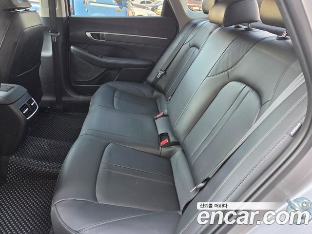 Hyundai Sonata 2025 — photo 12