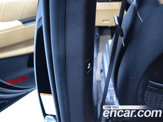 Kia Canival 2023 — photo 9