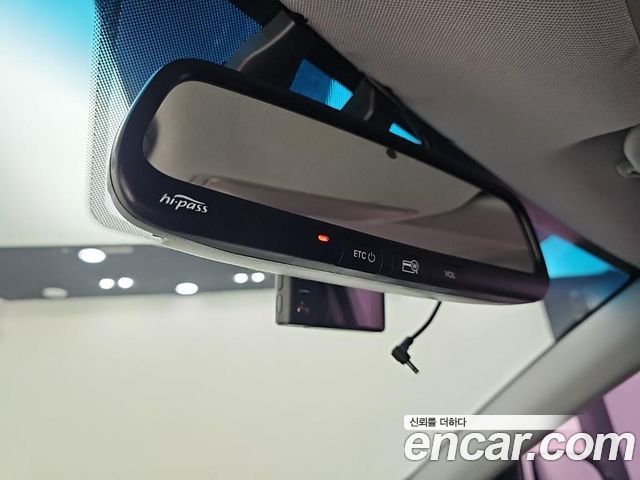 Hyundai Ioniq 2016 — photo 18