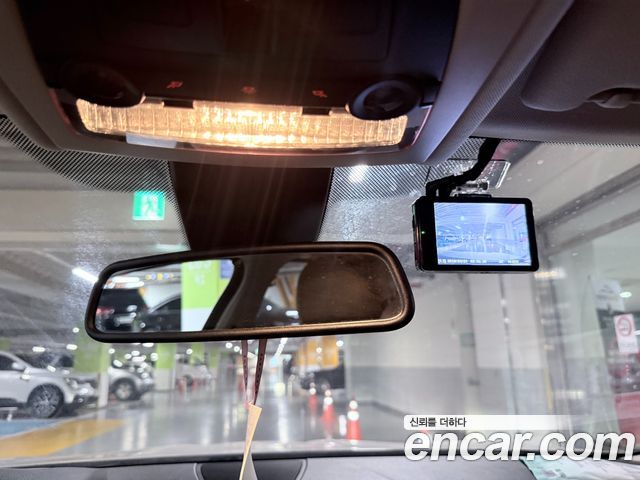 BMW 5-Series 2016 — photo 10
