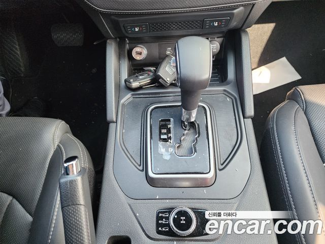 KG Mobility Musso 2025 — photo 12