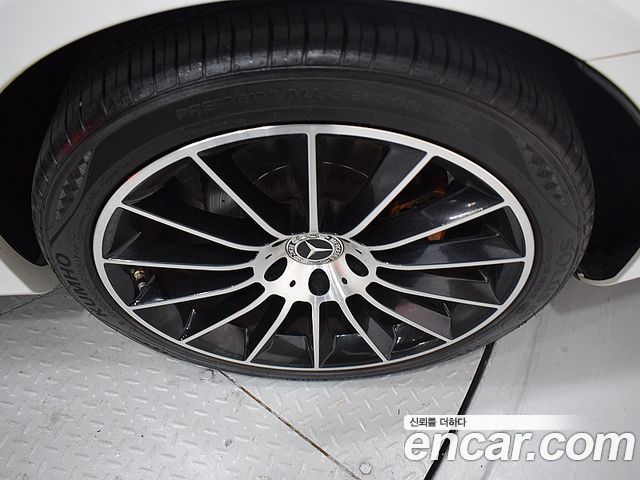 Mercedes-Benz E-Class 2018 — photo 7