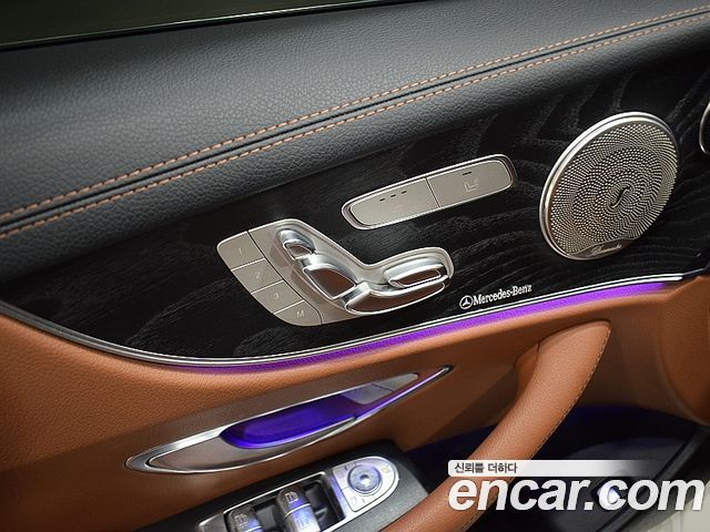 Mercedes-Benz E-Class 2018 — photo 9