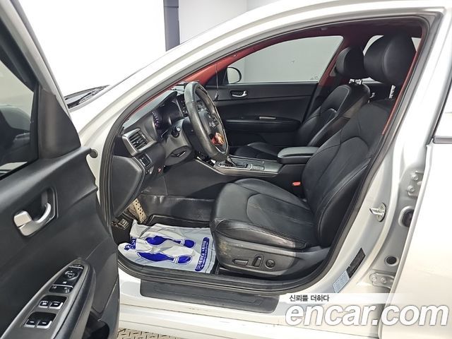 Kia K5 2019 — photo 10