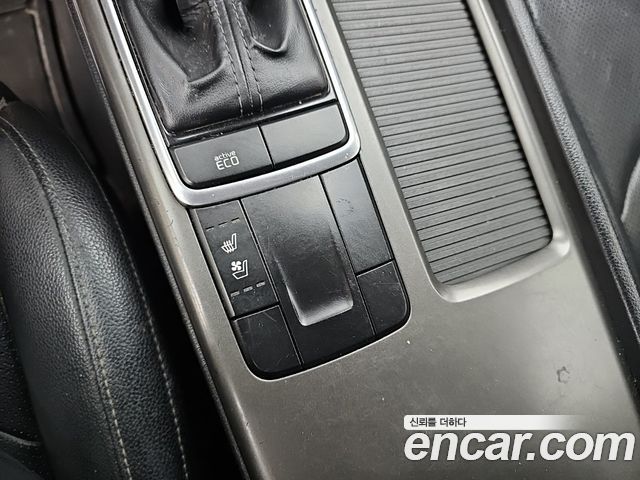Kia K5 2019 — photo 15