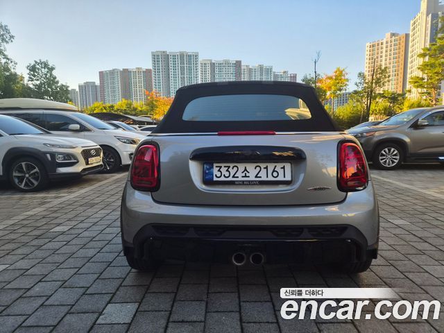 Mini Cooper Convertible 2023 — photo 7