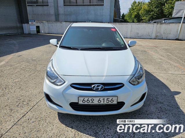 Hyundai Accent 2015 — photo 3