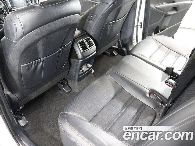Kia Sorento 2019 — photo 10