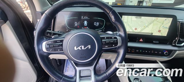Kia Sportage 2022 — photo 8