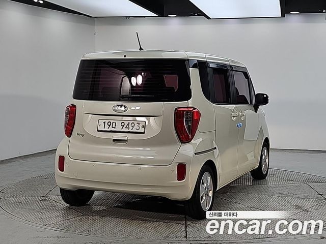 Kia RAY 2013 — photo 4