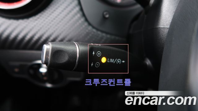 Mercedes-Benz A-Class 2018 — photo 17