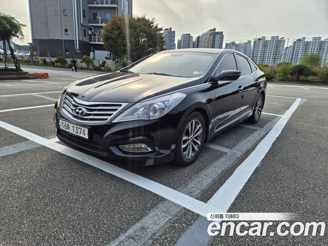 Hyundai Grandeur 2011 — photo 1