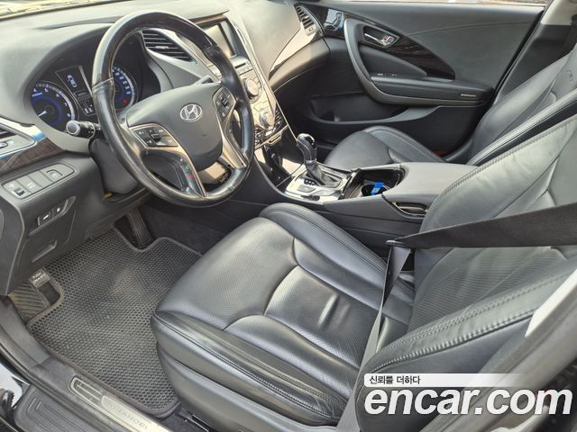 Hyundai Grandeur 2011 — photo 9
