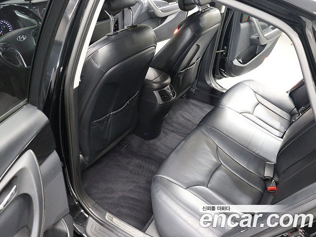 Hyundai Grandeur 2016 — photo 11