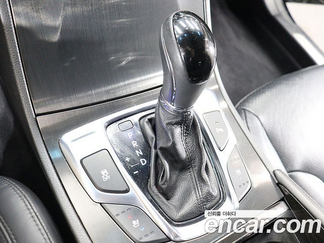 Hyundai Grandeur 2016 — photo 19