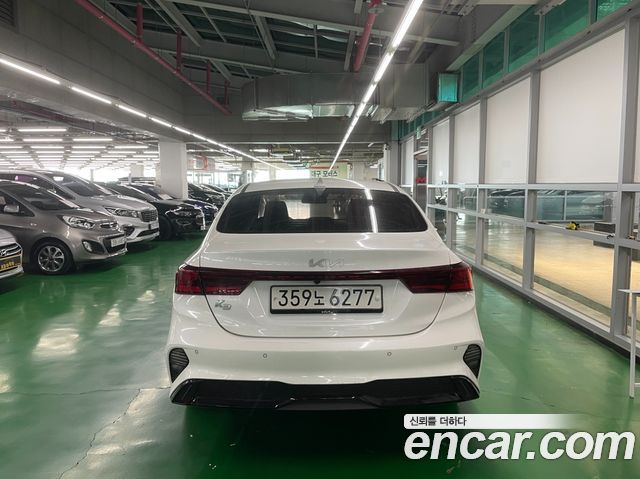 Kia K3 2022 — photo 4