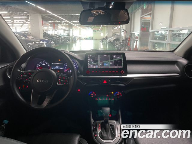 Kia K3 2022 — photo 7