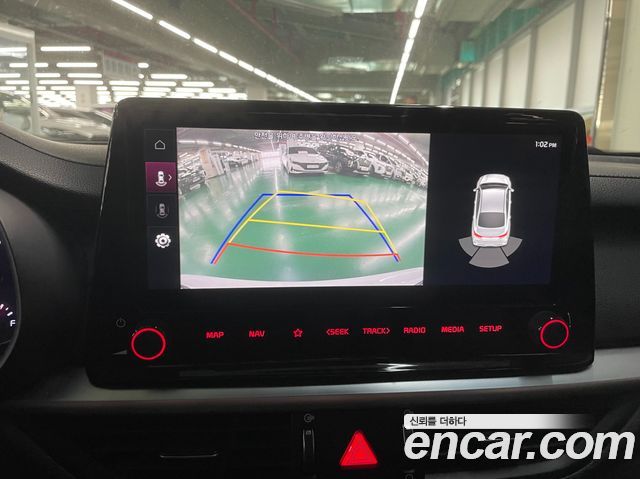 Kia K3 2022 — photo 12