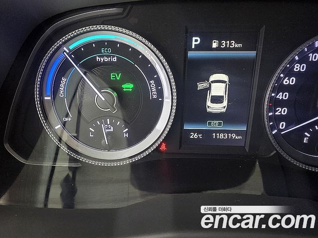 Hyundai Sonata 2022 — photo 10