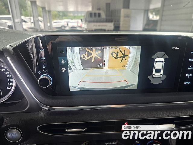 Hyundai Sonata 2022 — photo 12
