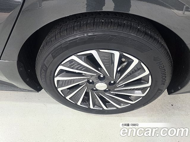Hyundai Sonata 2022 — photo 20