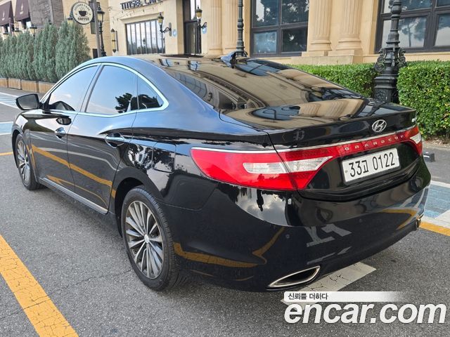 Hyundai Grandeur 2014 — photo 2
