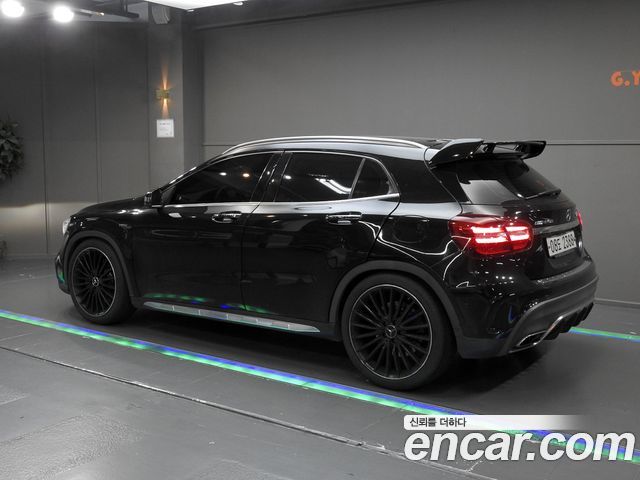 Mercedes-Benz GLA-Class 2018 — photo 2
