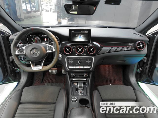 Mercedes-Benz GLA-Class 2018 — photo 7