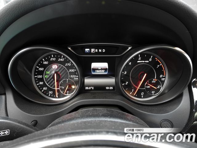 Mercedes-Benz GLA-Class 2018 — photo 8