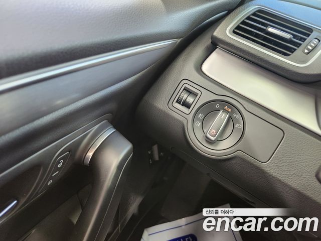 Volkswagen CC 2013 — photo 13