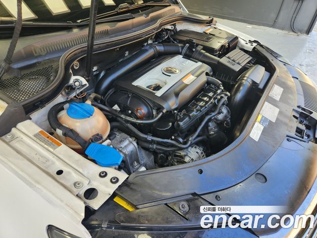 Volkswagen CC 2013 — photo 19