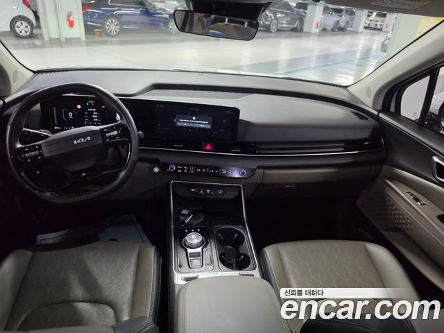 Kia Canival 2025 — photo 5