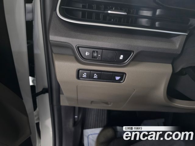 Kia Canival 2025 — photo 11